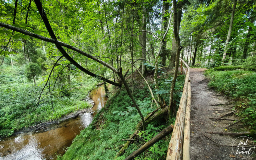 trasa-wzdluz-rzeki